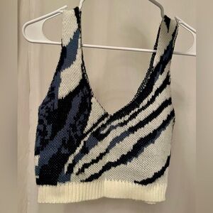 Native Youth sweater tank